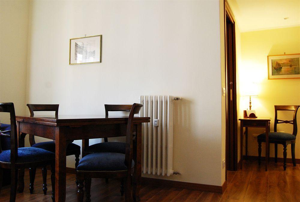 Radio Hotell 2*